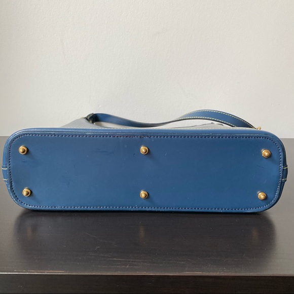 Dooney & Bourke All Leather Shoulder Bag Made in USA - Picture 3 of 10